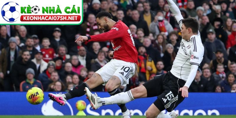 MU thắng nghẹt thở, HLV Carrick bùng nổ cảm xúc, Sesko sắm vai người hùng 2 Cảm xúc vỡ òa tại Old Trafford và “Fergie time” trở lại