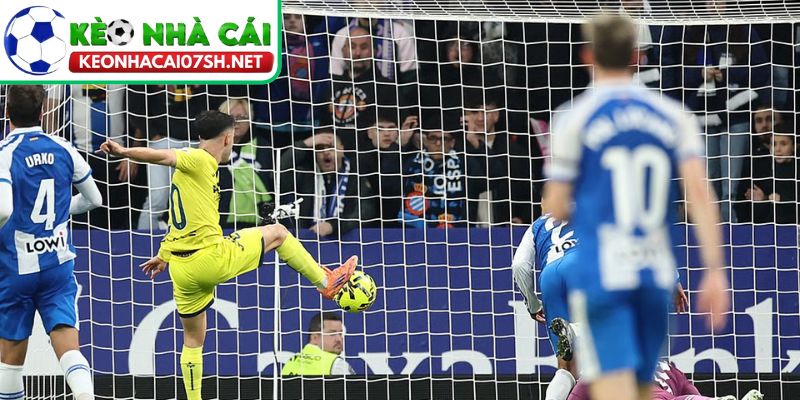 Diễn biến trận Villarreal vs Espanyol (03:00 10/02)